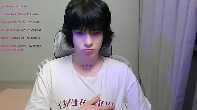 LeonBoykisser online show from 02-04-26, 04:46