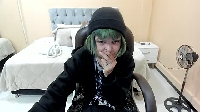 Bela Craxkerr online show from 03-05-26, 12:45