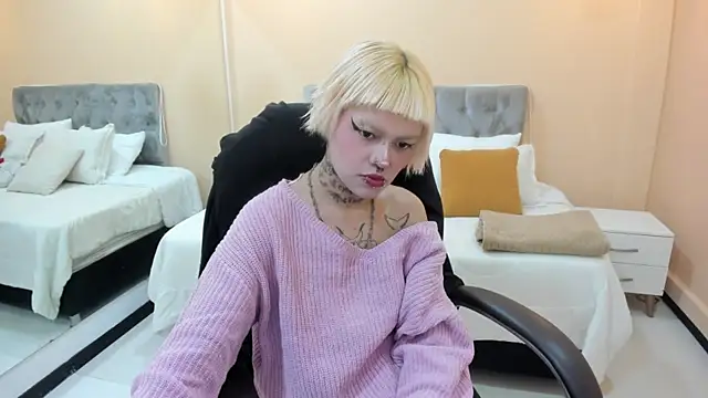 Bela Craxkerr online show from 04-05-26, 12:35