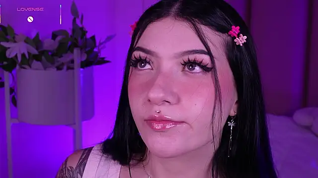 Snapshot of Dolcexx_ chatting on 02-07-26, 08:45 Dolcexx online show from 02-07-26, 08:45