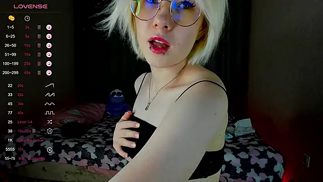 Allettaevee online show from 02-21-26, 01:28