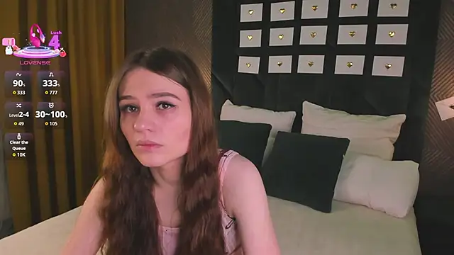 Eva Anderson online show from 05-19-26, 01:22