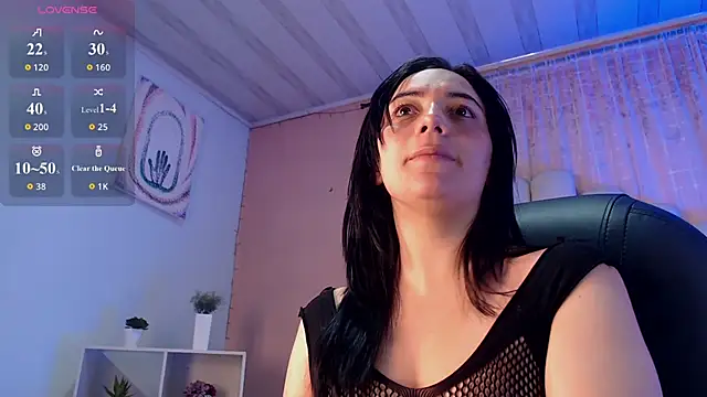 Snapshot of RoseConor_ chatting on 02-18-26, 03:13 RoseConor online show from 02-18-26, 03:13