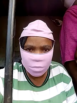 Snapshot of KAT_AND_DEE chatting on 02-02-26, 02:27 KAT AND DEE online show from 02-02-26, 02:27