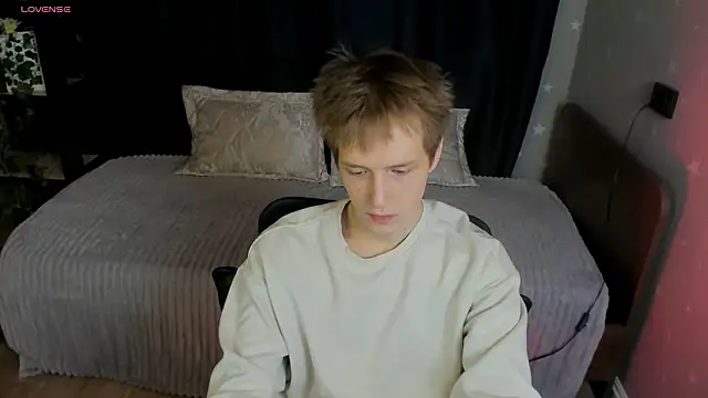 Snapshot of Kai_Milller chatting on 02-11-26, 07:08 Kai Milller online show from 02-11-26, 07:08