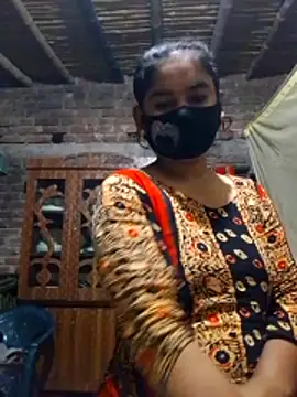 Snapshot of Hot_Sweeti chatting on 03-07-26, 11:02 Hot Sweeti online show from 03-07-26, 11:02