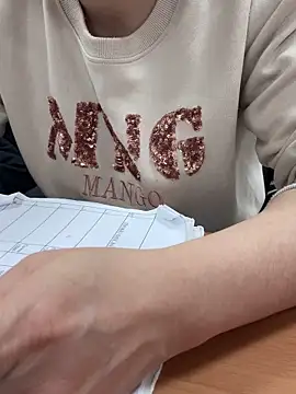 Snapshot of Donna9696 chatting on 02-25-26, 12:53 Donna9696 online show from 02-25-26, 12:53