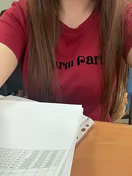 Snapshot of Donna9696 chatting on 03-17-26, 01:21 Donna9696 online show from 03-17-26, 01:21