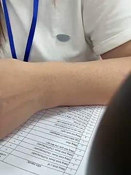 Snapshot of Donna9696 chatting on 04-01-26, 02:34 Donna9696 online show from 04-01-26, 02:34