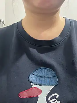 Snapshot of Donna9696 chatting on 04-05-26, 03:04 Donna9696 online show from 04-05-26, 03:04