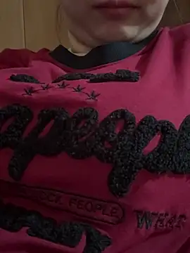 Snapshot of Donna9696 chatting on 04-12-26, 01:43 Donna9696 online show from 04-12-26, 01:43