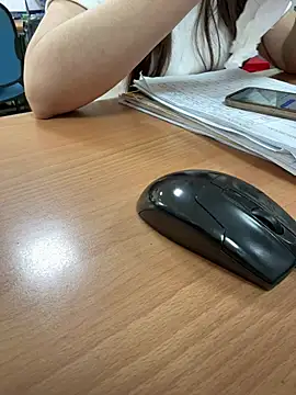 Snapshot of Donna9696 chatting on 04-16-26, 01:28 Donna9696 online show from 04-16-26, 01:28