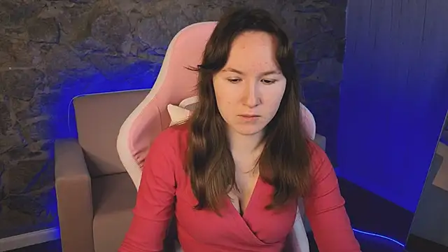 Snapshot of SindieStorm chatting on 03-28-26, 01:05 SindieStorm online show from 03-28-26, 01:05