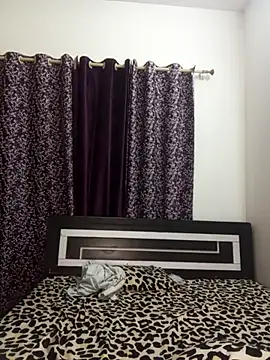 Snapshot of shaily_ji2 chatting on 02-09-26, 05:06 shaily ji2 online show from 02-09-26, 05:06