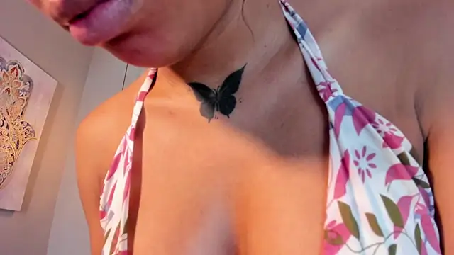 Scarlet Vixen  online show from 07-01-26, 03:23