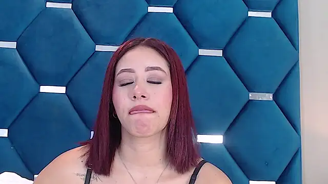 Snapshot of Sofy_acevedo chatting on 02-14-26, 12:02 Sofy acevedo online show from 02-14-26, 12:02