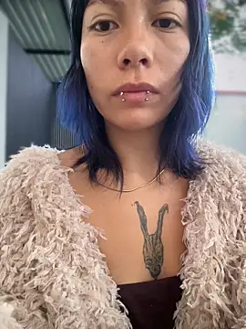 Namii cute online show from 02-06-26, 11:35