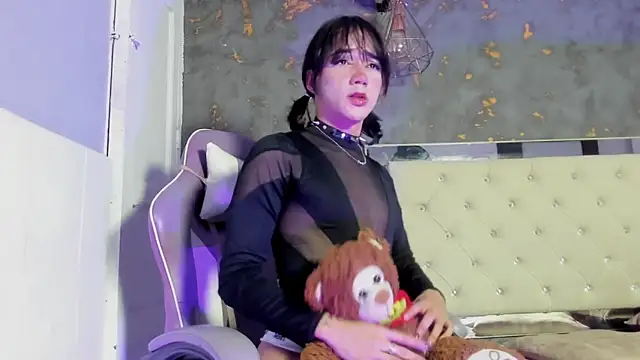 Snapshot of Swee_tMoon chatting on 01-15-26, 07:50 Swee tMoon online show from 01-15-26, 07:50