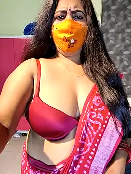 Snapshot of Poly_bhabi chatting on 03-08-26, 10:13 Poly bhabi online show from 03-08-26, 10:13