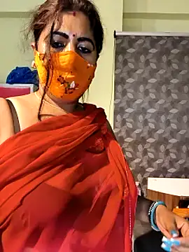 Snapshot of Poly_bhabi chatting on 03-12-26, 11:44 Poly bhabi online show from 03-12-26, 11:44