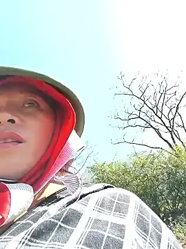 Snapshot of Jooj- chatting on 01-19-26, 05:00 Jooj- online show from 01-19-26, 05:00