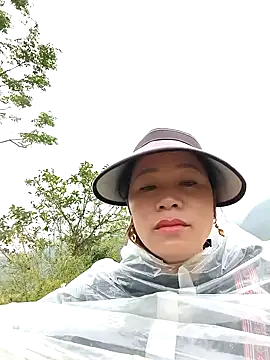 Snapshot of Jooj- chatting on 03-05-26, 03:24 Jooj- online show from 03-05-26, 03:24