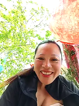 Snapshot of Jooj- chatting on 03-18-26, 05:43 Jooj- online show from 03-18-26, 05:43