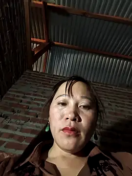 Snapshot of Jooj- chatting on 04-09-26, 05:40 Jooj- online show from 04-09-26, 05:40