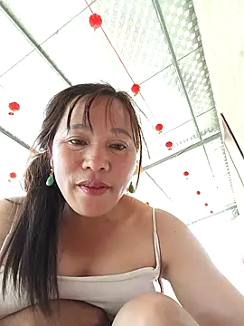 Snapshot of Jooj- chatting on 04-11-26, 07:45 Jooj- online show from 04-11-26, 07:45