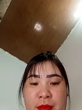 Snapshot of Luckygirls-399 chatting on 03-12-26, 01:39 Luckygirls-399 online show from 03-12-26, 01:39