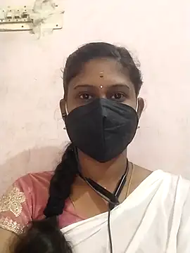 Snapshot of Tamil_Nathiya1 chatting on 06-08-26, 05:52 Tamil Nathiya1 online show from 06-08-26, 05:52