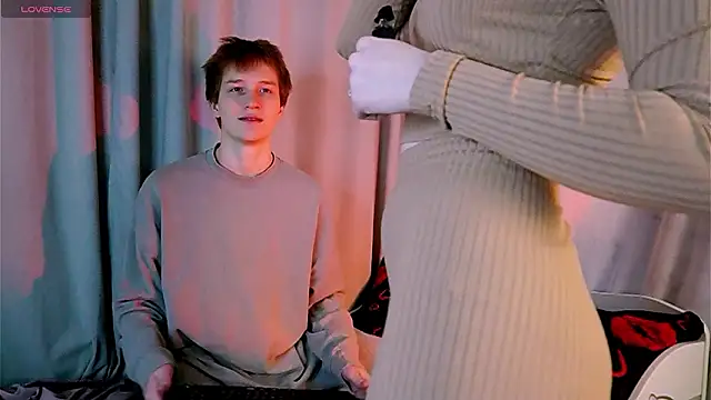 Lola Raivis  online show from 02-21-26, 07:26