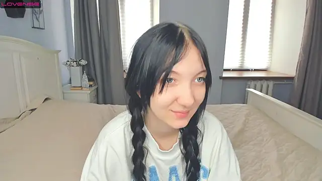 RoxanneComisky online show from 02-06-26, 08:40