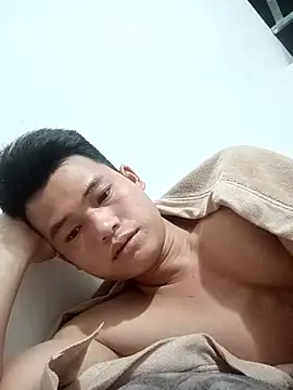 Snapshot of Maycute18 chatting on 02-26-26, 02:27 Maycute18 online show from 02-26-26, 02:27