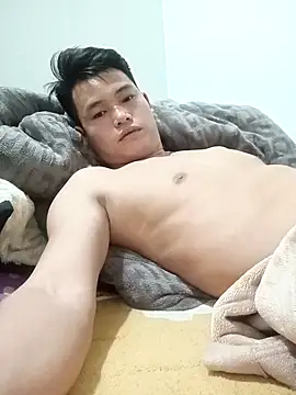 Snapshot of Maycute18 chatting on 02-27-26, 04:56 Maycute18 online show from 02-27-26, 04:56