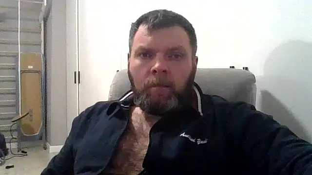 Hot Adonis online show from 02-12-26, 07:31