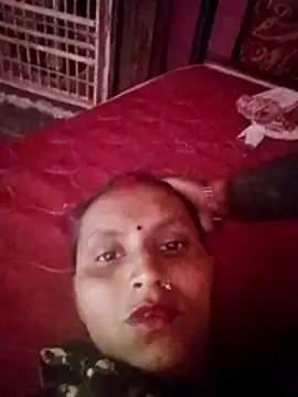 Snapshot of Juli_rathore chatting on 04-23-26, 06:58 Juli rathore online show from 04-23-26, 06:58