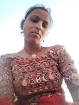 Snapshot of Juli_rathore chatting on 05-21-26, 11:45 Juli rathore online show from 05-21-26, 11:45