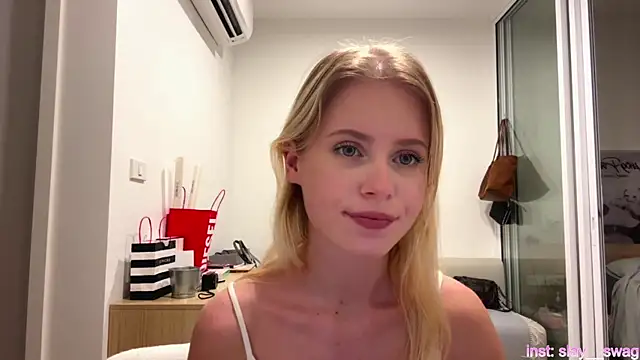 Snapshot of Slay_Swag chatting on 02-20-26, 10:16 Slay Swag online show from 02-20-26, 10:16