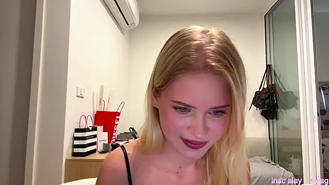 Snapshot of Slay_Swag chatting on 02-22-26, 07:19 Slay Swag online show from 02-22-26, 07:19