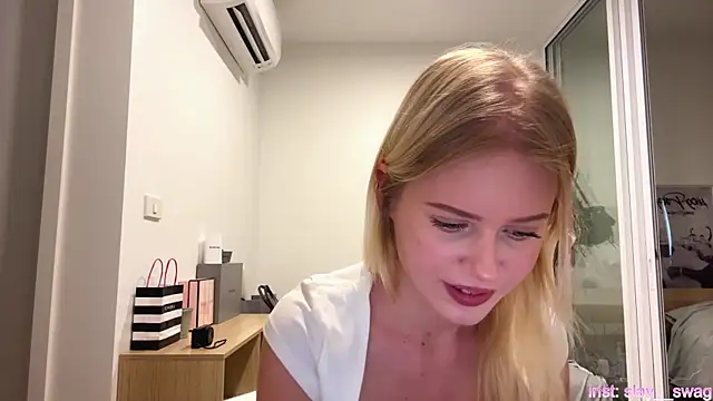 Snapshot of Slay_Swag chatting on 02-23-26, 10:12 Slay Swag online show from 02-23-26, 10:12