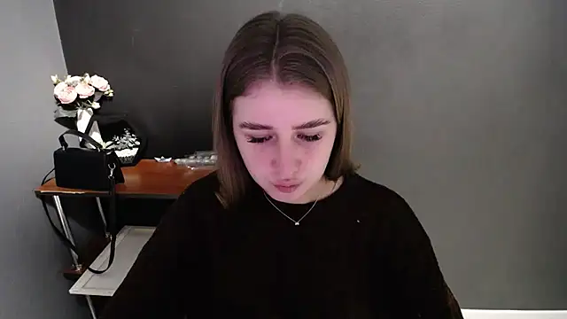 Snapshot of Sunny_siren chatting on 02-23-26, 01:19 Sunny siren online show from 02-23-26, 01:19