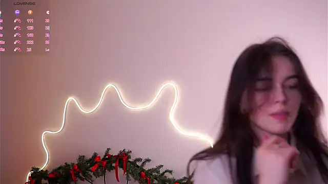 Snapshot of MirnaTellado chatting on 02-09-26, 06:01 MirnaTellado online show from 02-09-26, 06:01