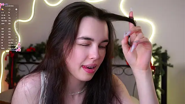 Snapshot of MirnaTellado chatting on 02-27-26, 07:14 MirnaTellado online show from 02-27-26, 07:14