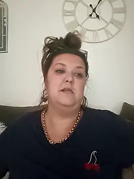 Nova-iswiserx online show from 04-09-26, 04:01