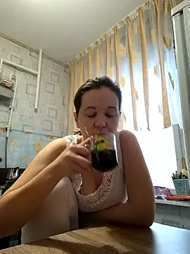 Vinnie Cynthia online show from 01-17-26, 05:45