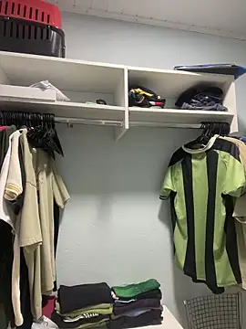 reipromiscuo01 online show from 04-20-26, 07:37