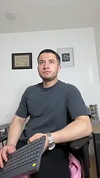 Snapshot of Alexander_Connor chatting on 06-16-26, 11:57 Alexander Connor online show from 06-16-26, 11:57