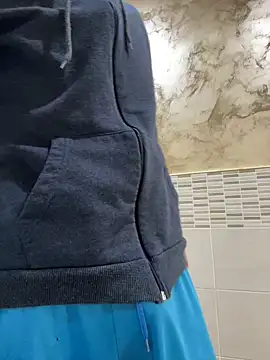 piccolo2002 online show from 04-05-26, 07:27