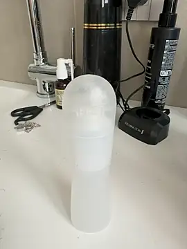 Snapshot of Kalisto2026 chatting on 02-22-26, 11:42 Kalisto2026 online show from 02-22-26, 11:42